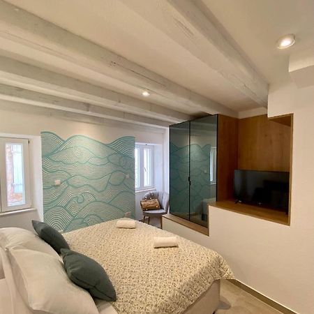 House Malena - Rooms Vis Exterior photo
